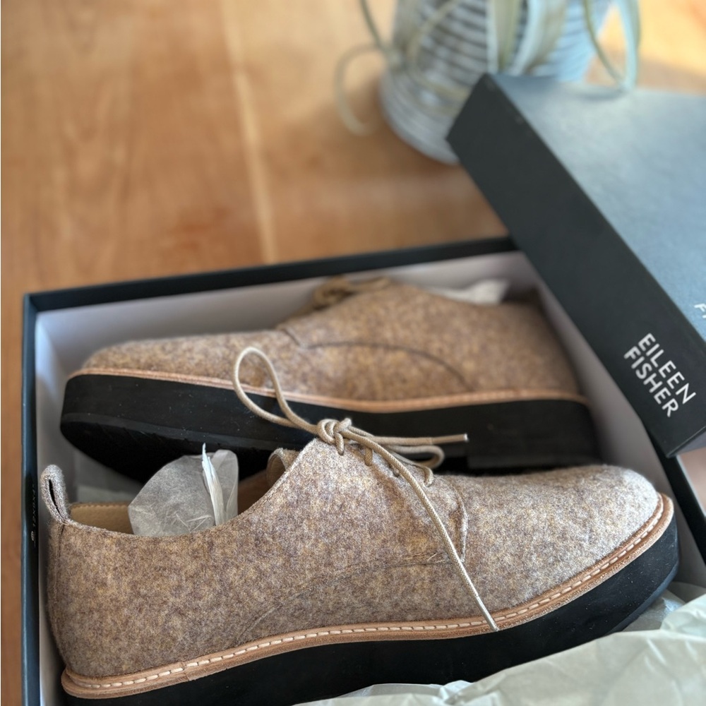 Eileen Fisher NIMS Felt Oatmeal Oxfords W11 • LIKE NIB • new dust bag included - Picture 17 of 17